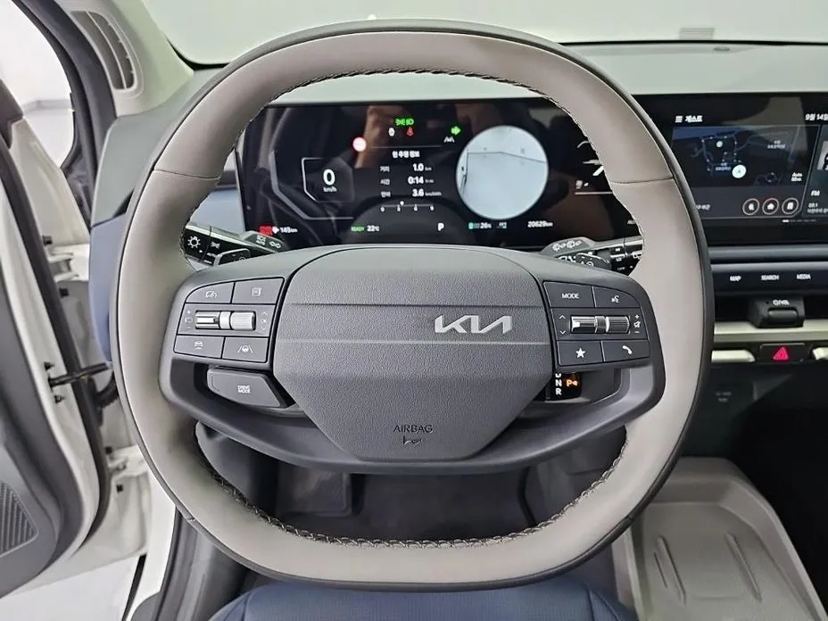 Kia EV3 — фото 9