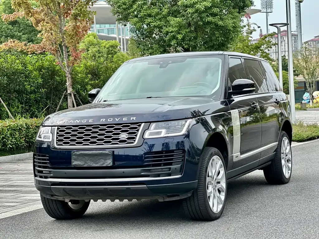 Land Rover Range Rover — фото 1