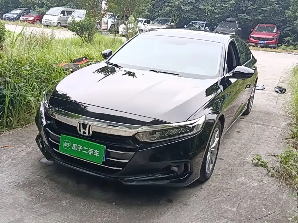 Honda Accord — фото 6