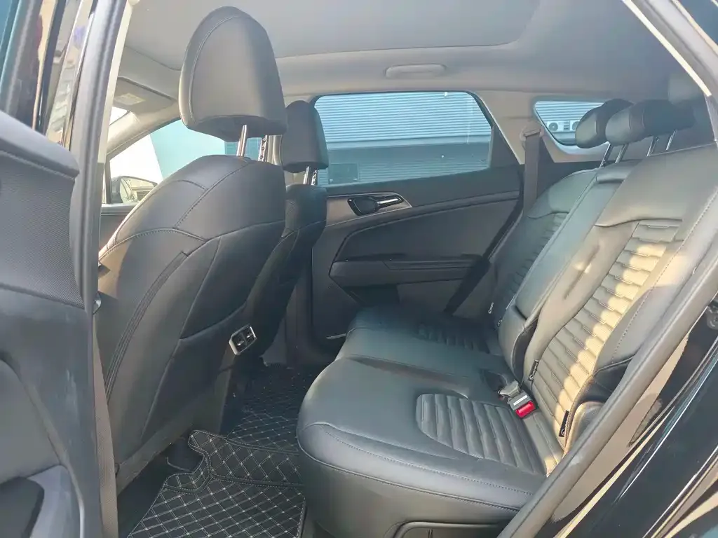 Kia Sportage — фото 5