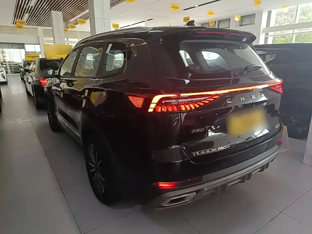 Chery Tiggo 8 PRO — фото 10