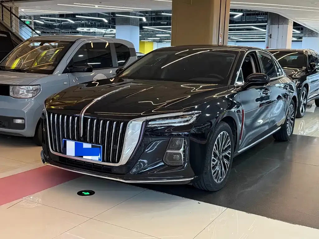 Hongqi H5 — фото 1