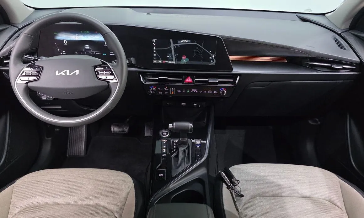Kia Niro — фото 10