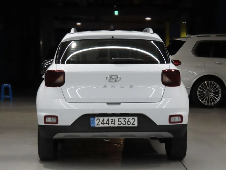 Hyundai Venue — фото 2