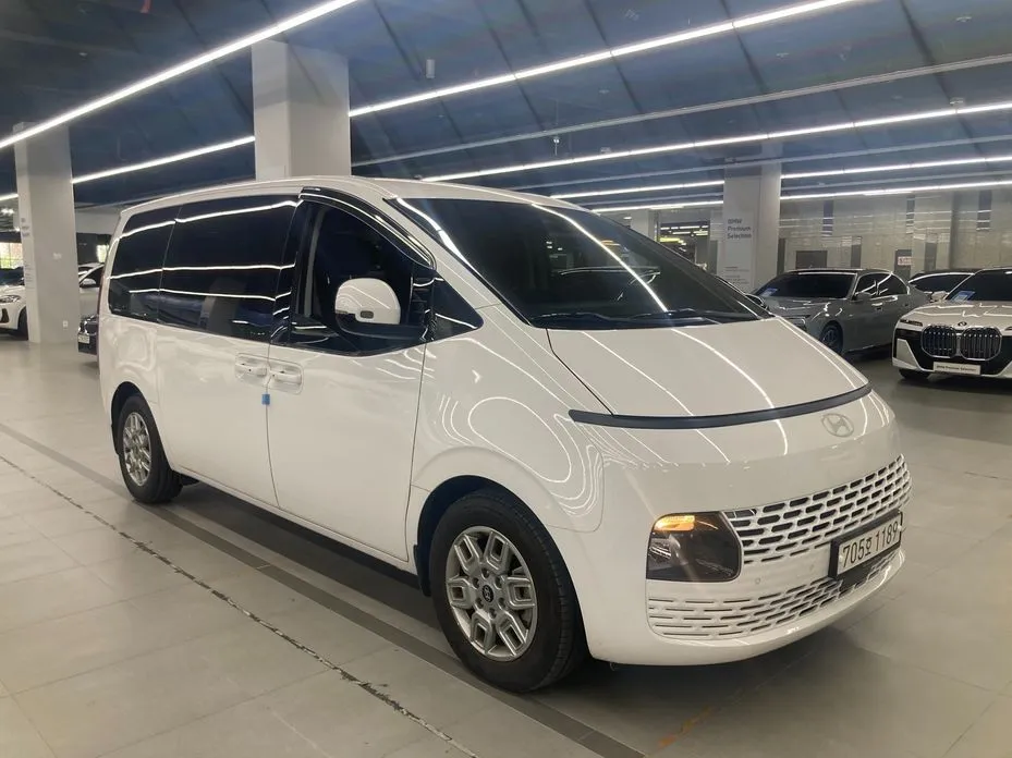 Hyundai Staria — фото 2