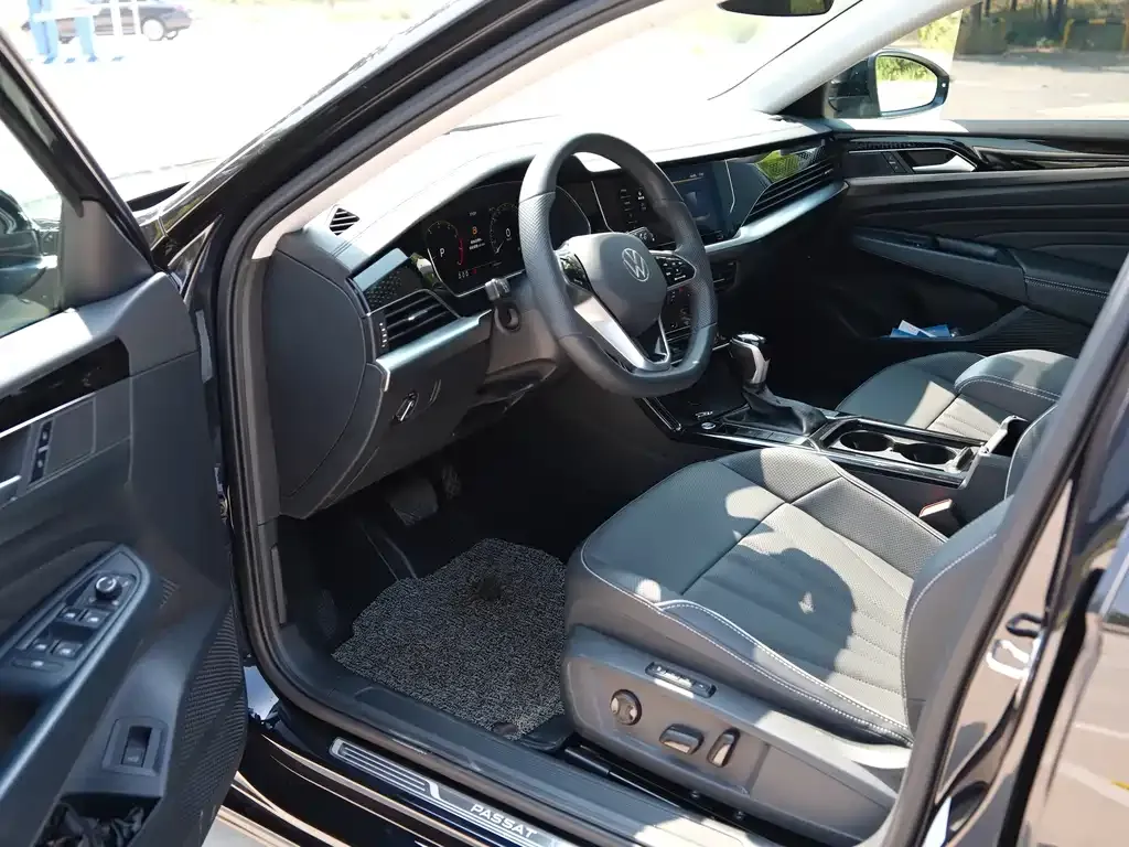 Volkswagen Passat — фото 5