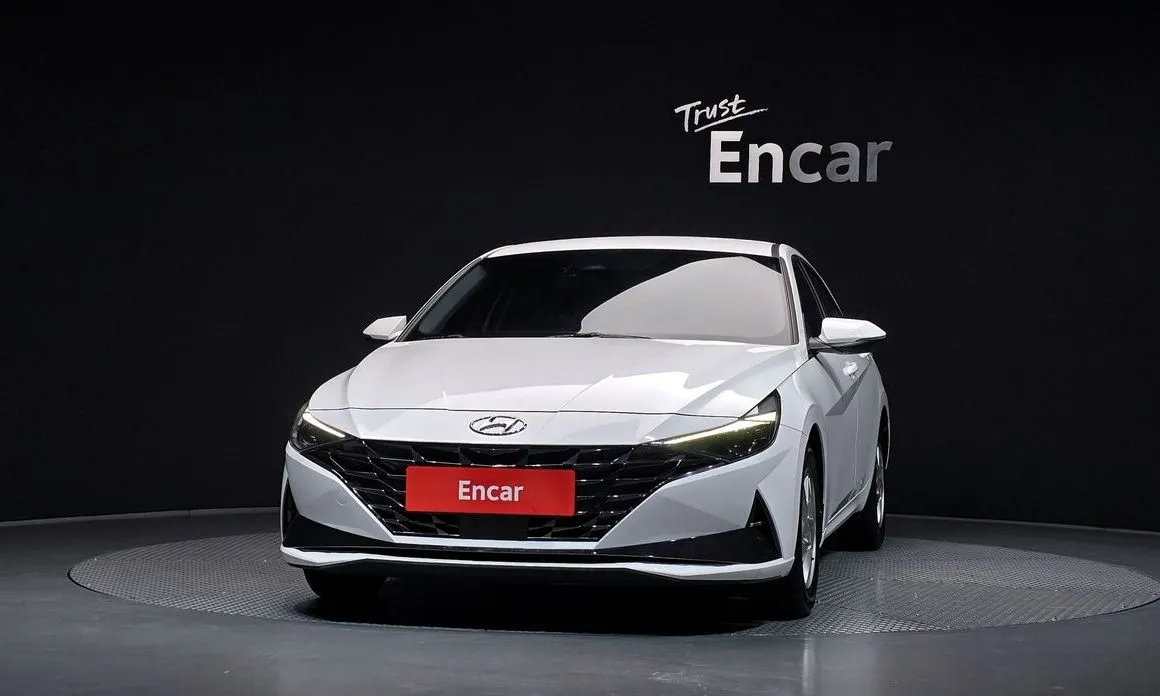 Hyundai AVANTE — фото 2