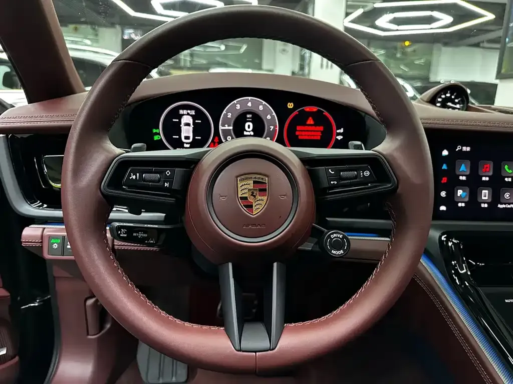 Porsche Panamera — фото 10