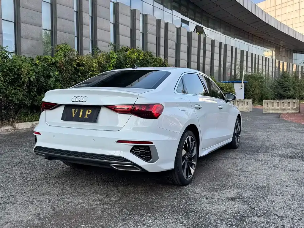 Audi A3 — фото 10