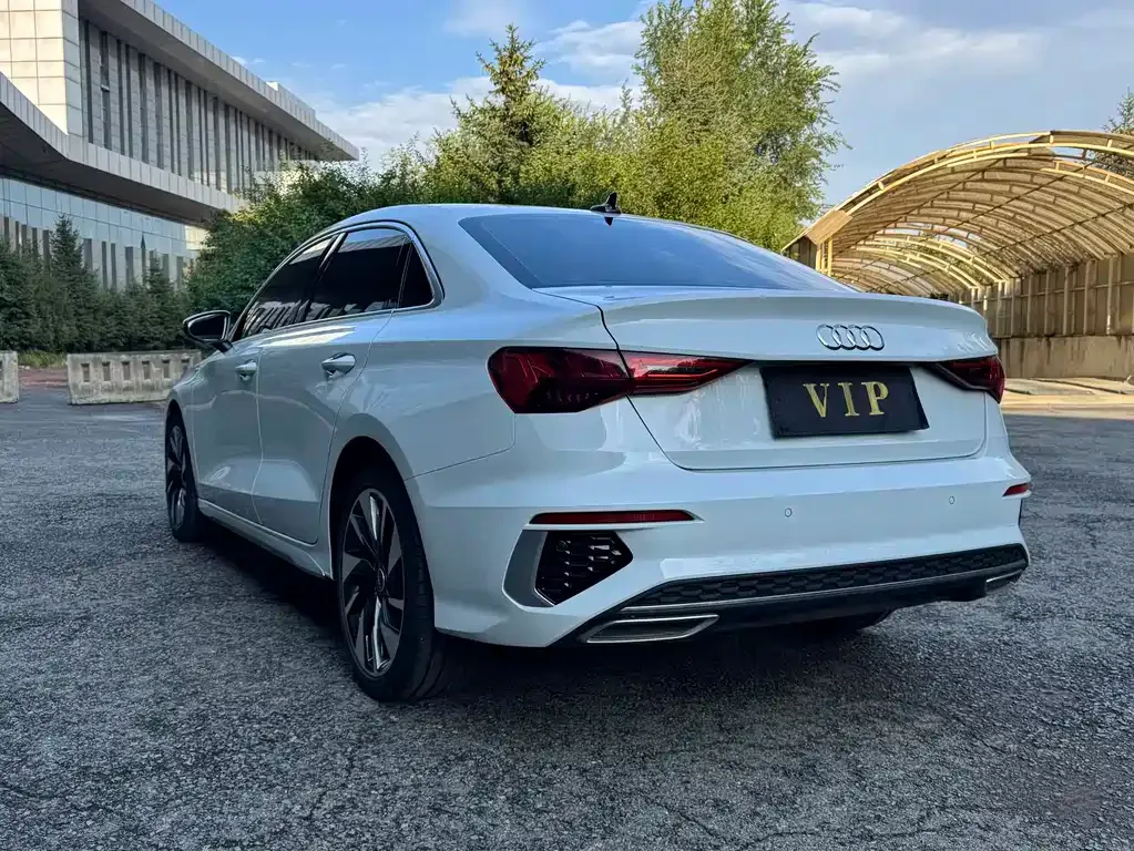 Audi A3 — фото 9