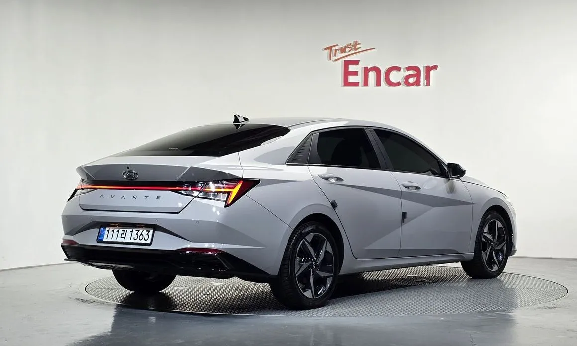 Hyundai AVANTE — фото 2