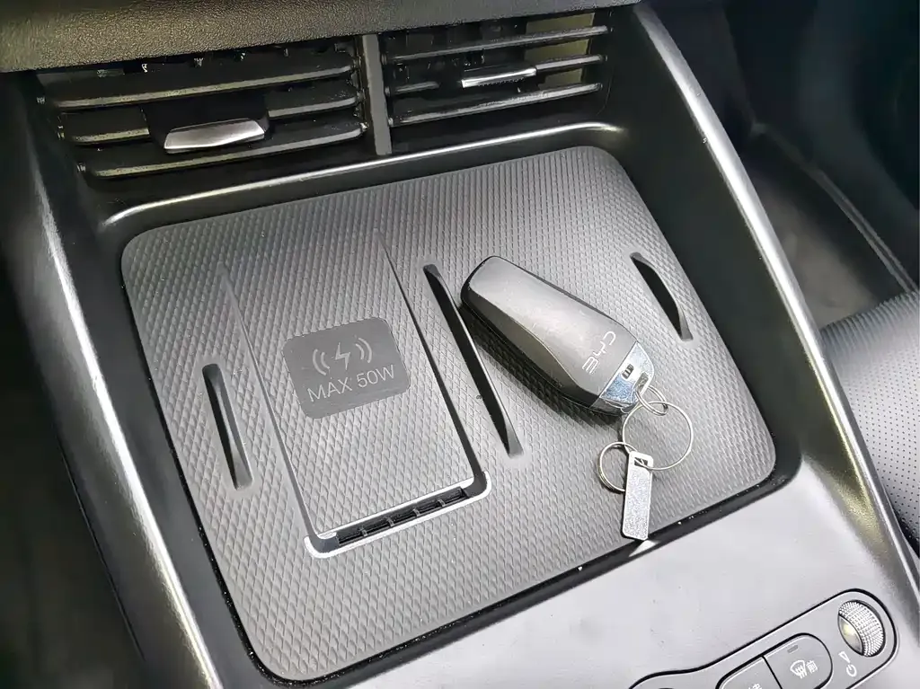 BYD Seal 06 — фото 7