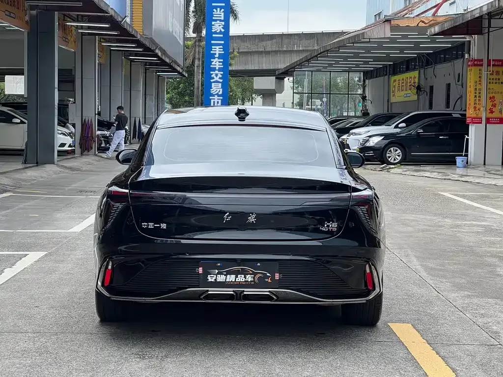 Hongqi H6 — фото 10