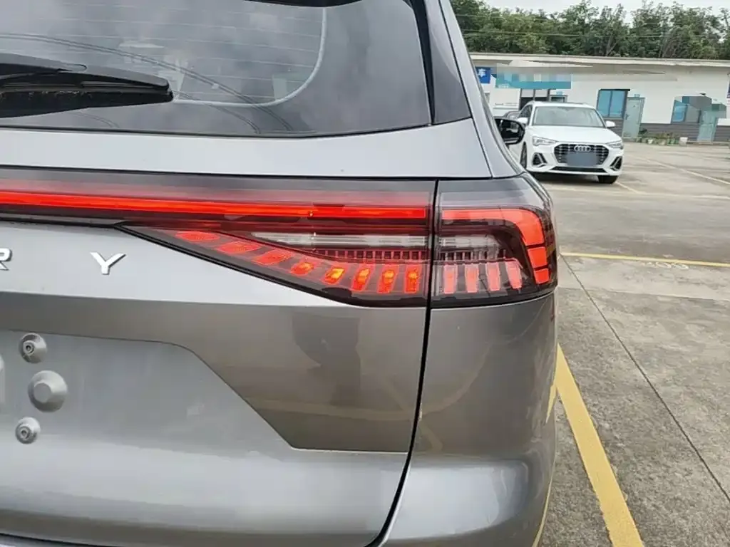 Chery Tiggo 8 PRO — фото 2