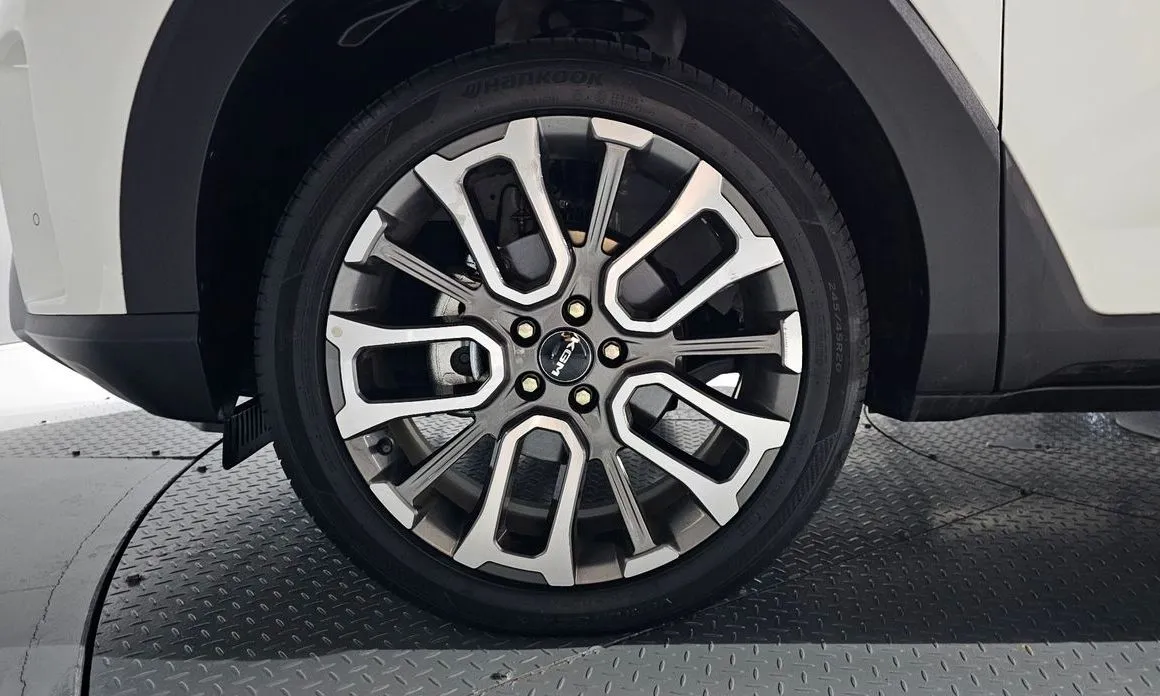 KG Mobility (Ssangyong) Torres — фото 9