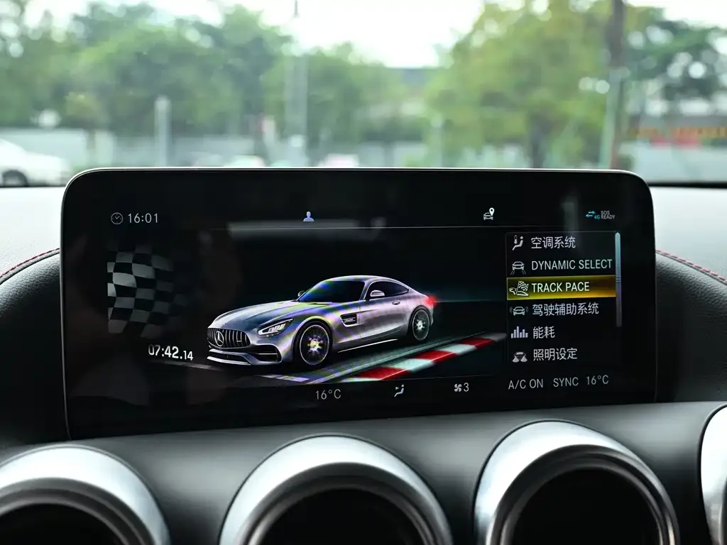 Mercedes-Benz AMG GT — фото 3