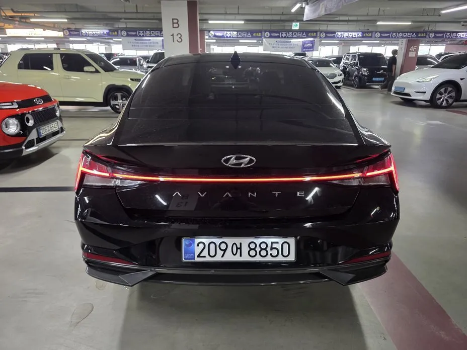 Hyundai AVANTE — фото 5