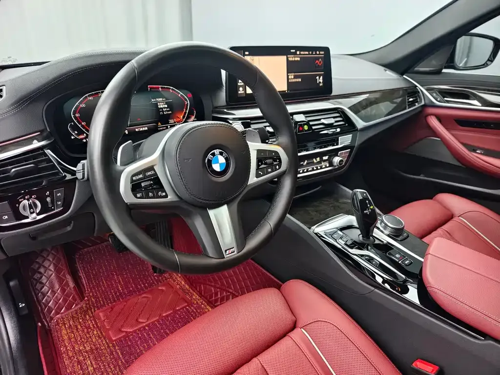 BMW 5 Series — фото 4