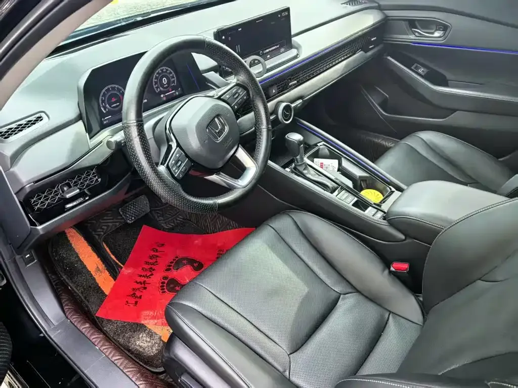 Honda Accord — фото 3