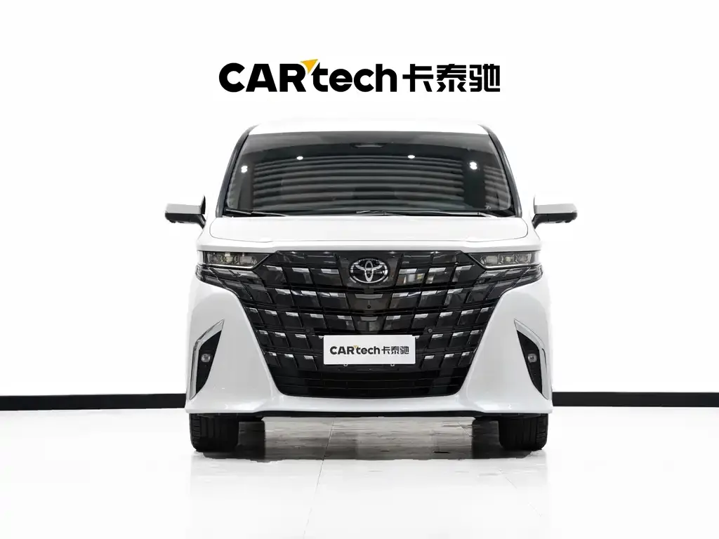 Toyota Alphard — фото 5