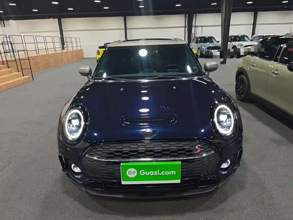 MINI Clubman — фото 9