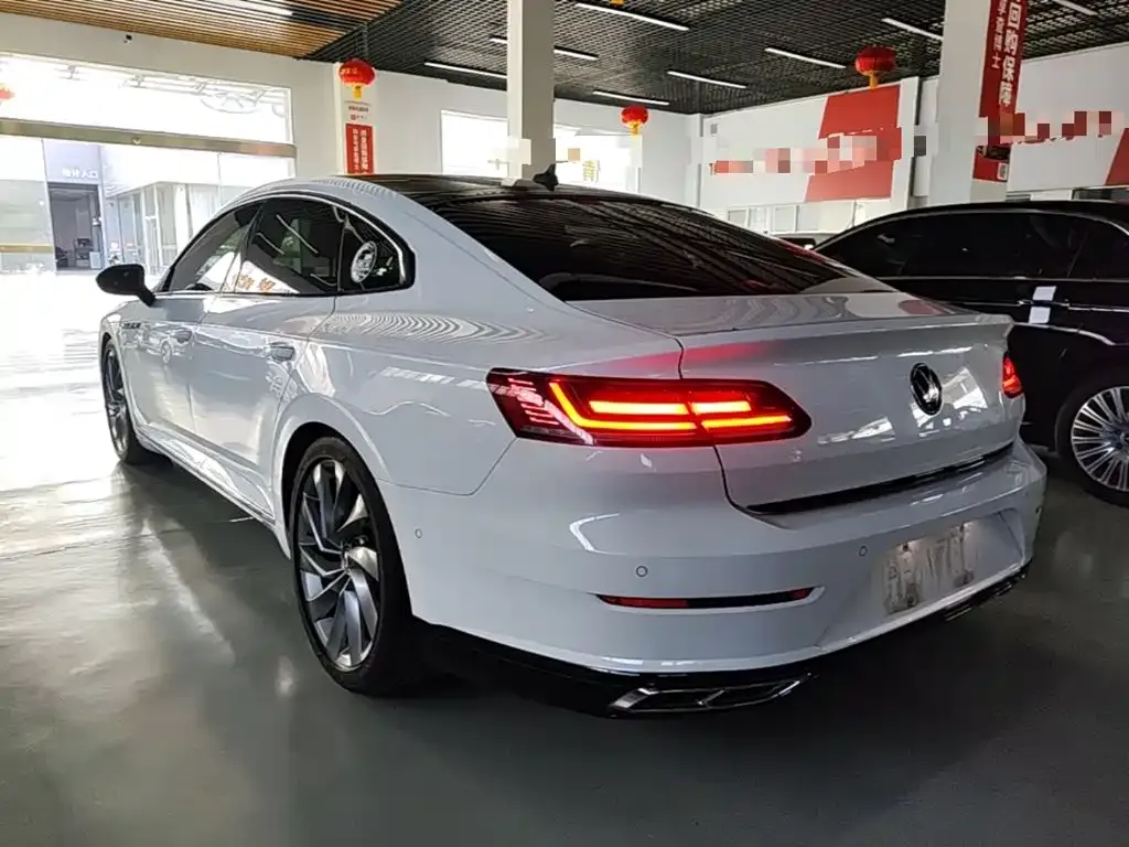 Volkswagen CC — фото 7