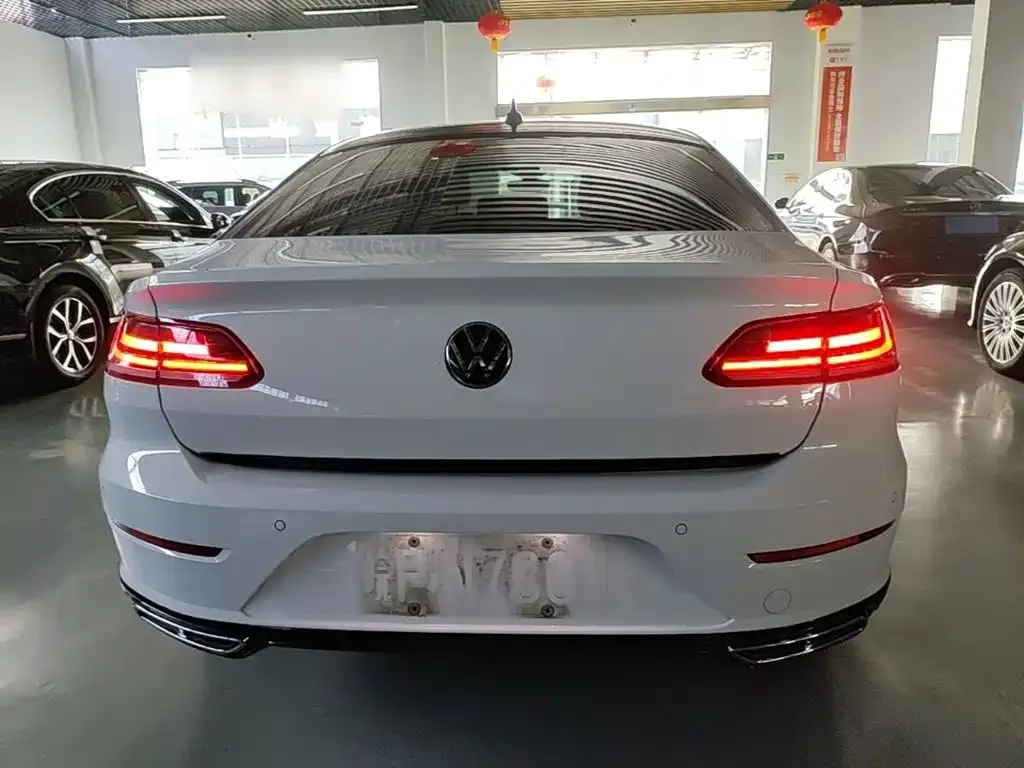 Volkswagen CC — фото 5