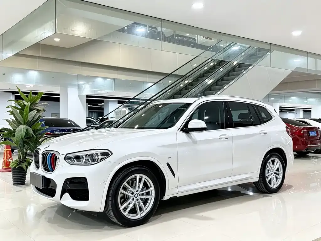 BMW X3 — фото 1