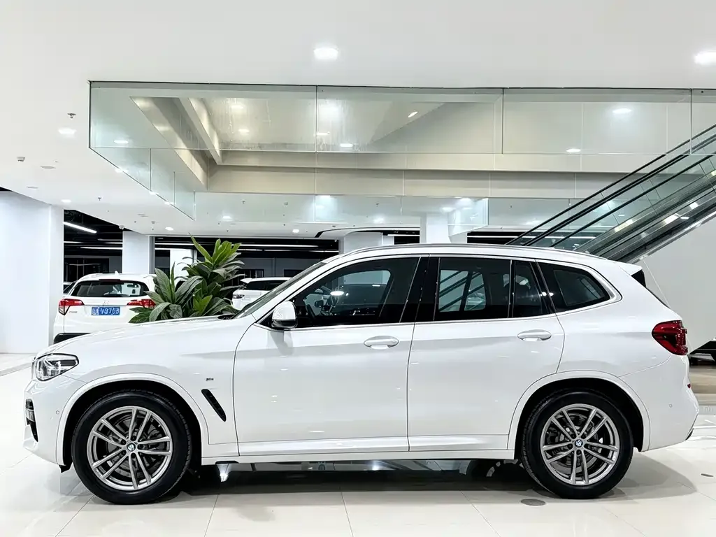 BMW X3 — фото 2