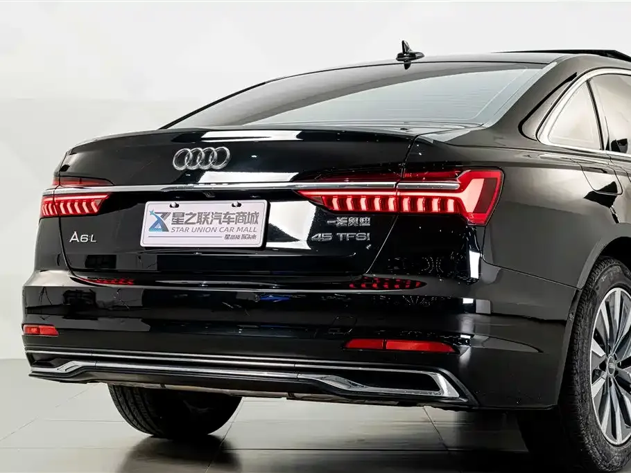 Audi A6L — фото 6