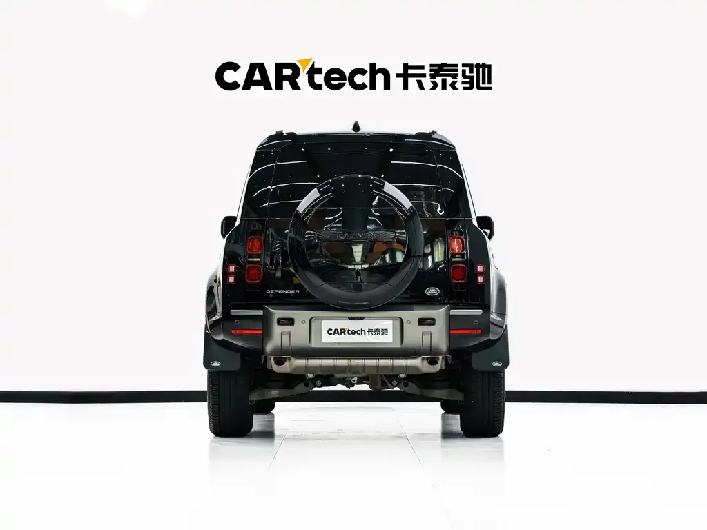 Land Rover Defender — фото 10