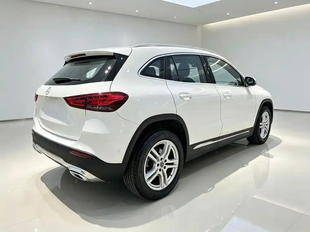 Mercedes-Benz GLA — фото 4