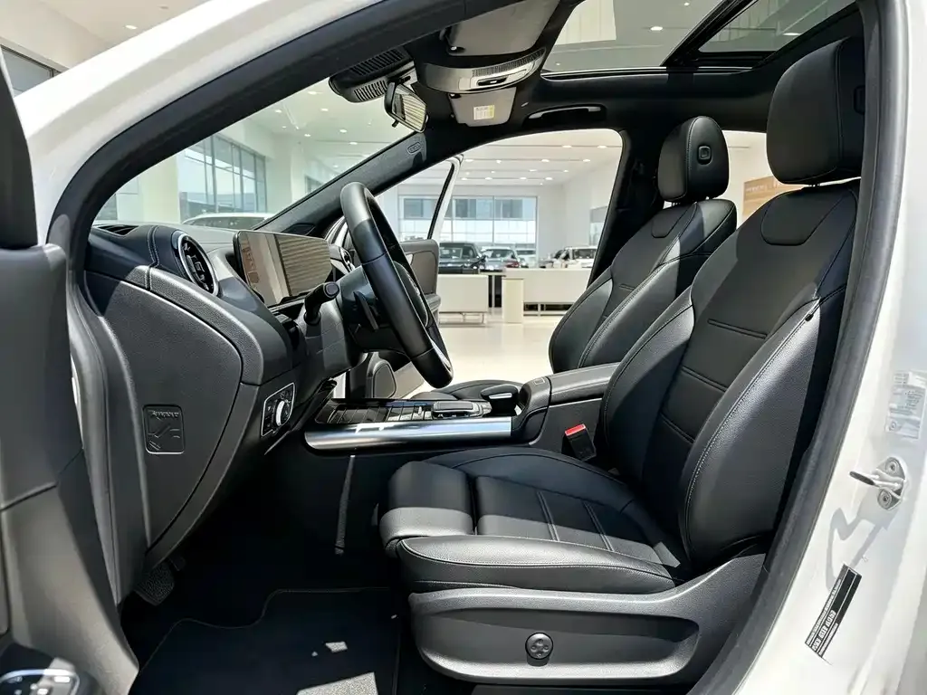 Mercedes-Benz GLA — фото 8
