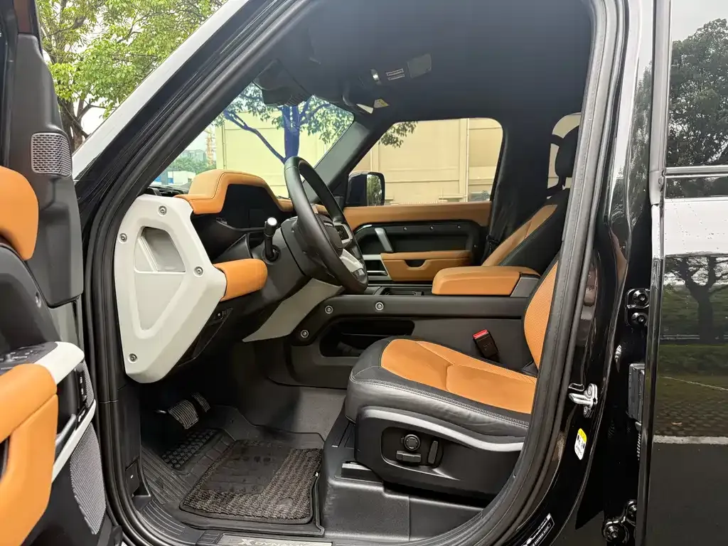 Land Rover Defender — фото 4