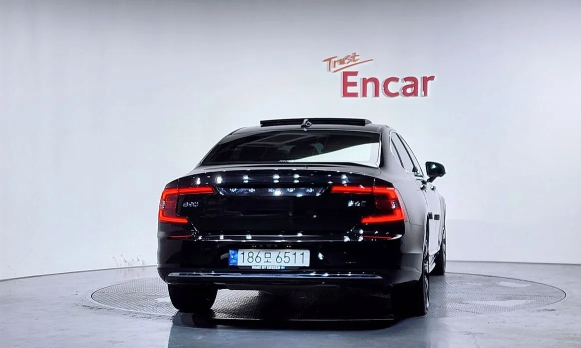 Volvo S90 — фото 4
