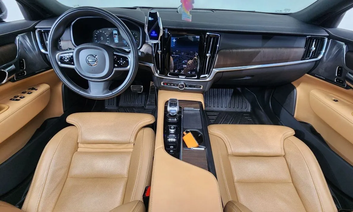 Volvo S90 — фото 10