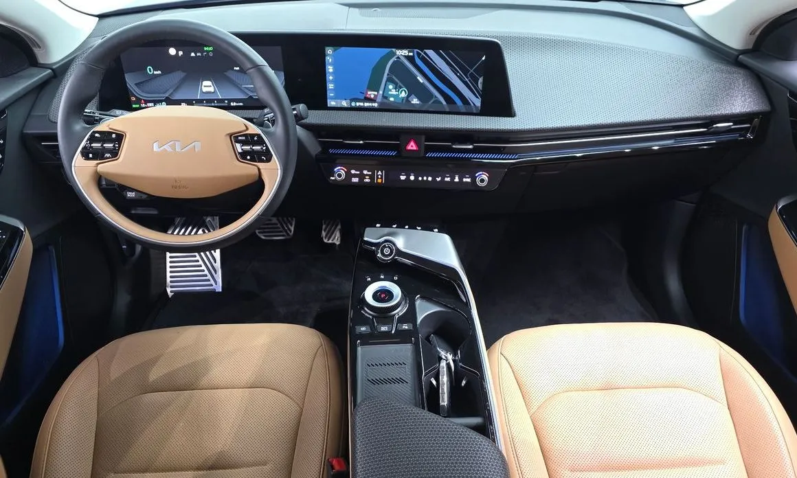 Kia EV6 — фото 9