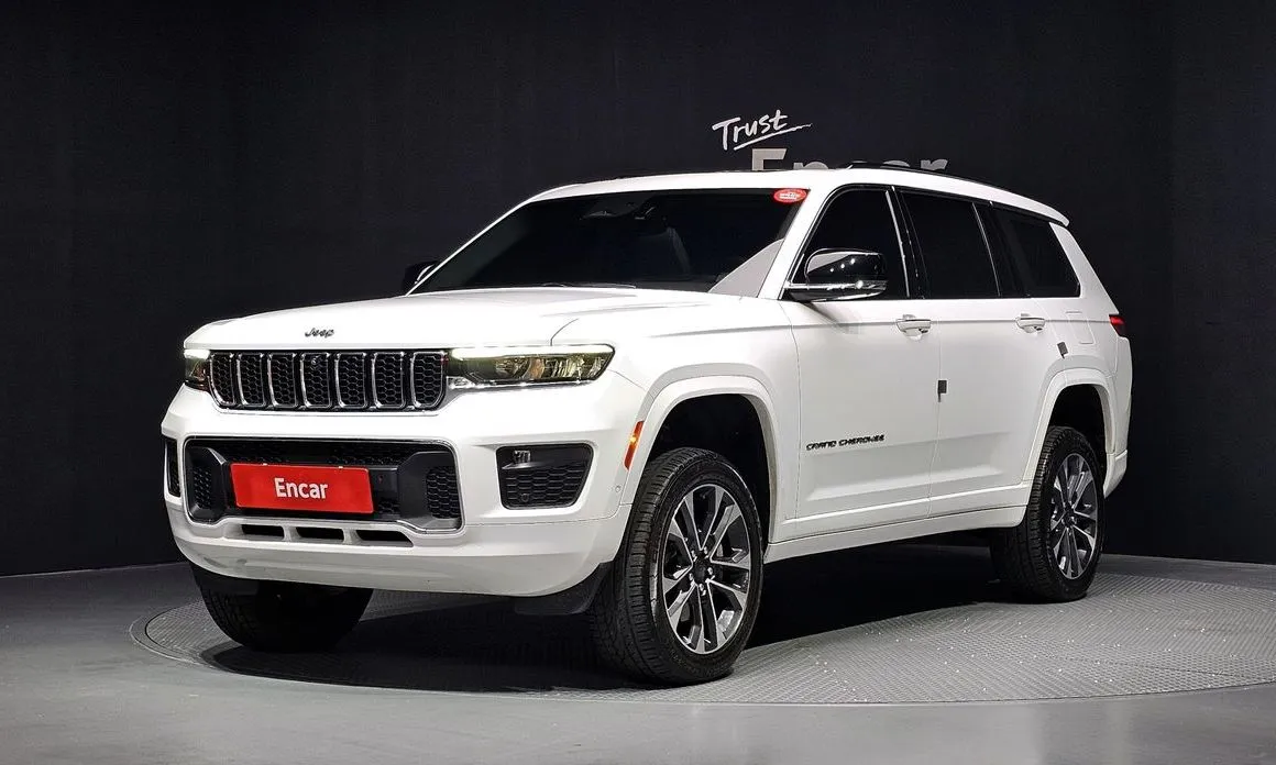 Jeep Cherokee — фото 1