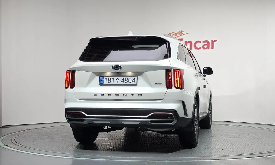 Kia Sorento — фото 4