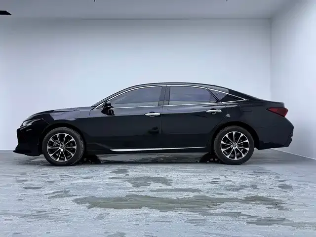 Toyota Avalon — фото 3