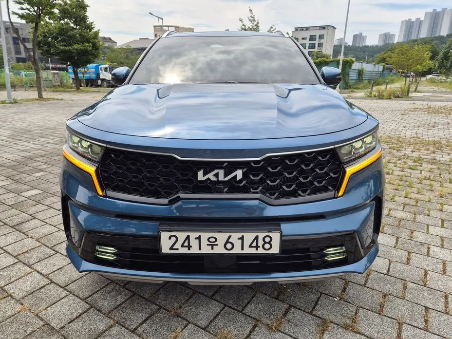 Kia Sorento — фото 1