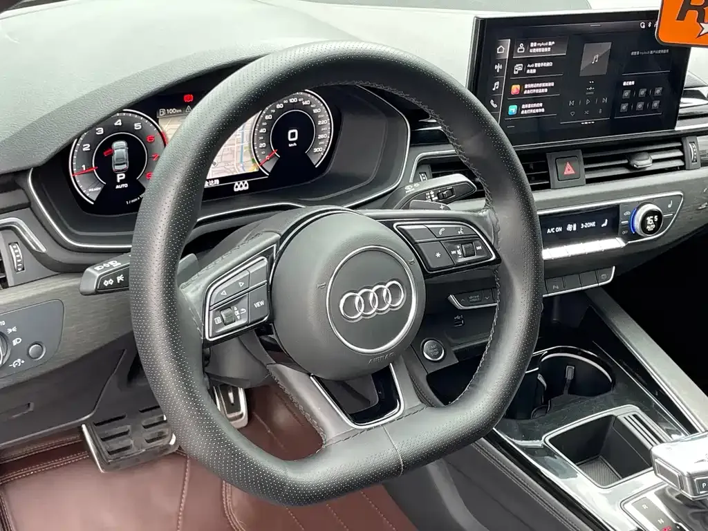 Audi A4L — фото 5