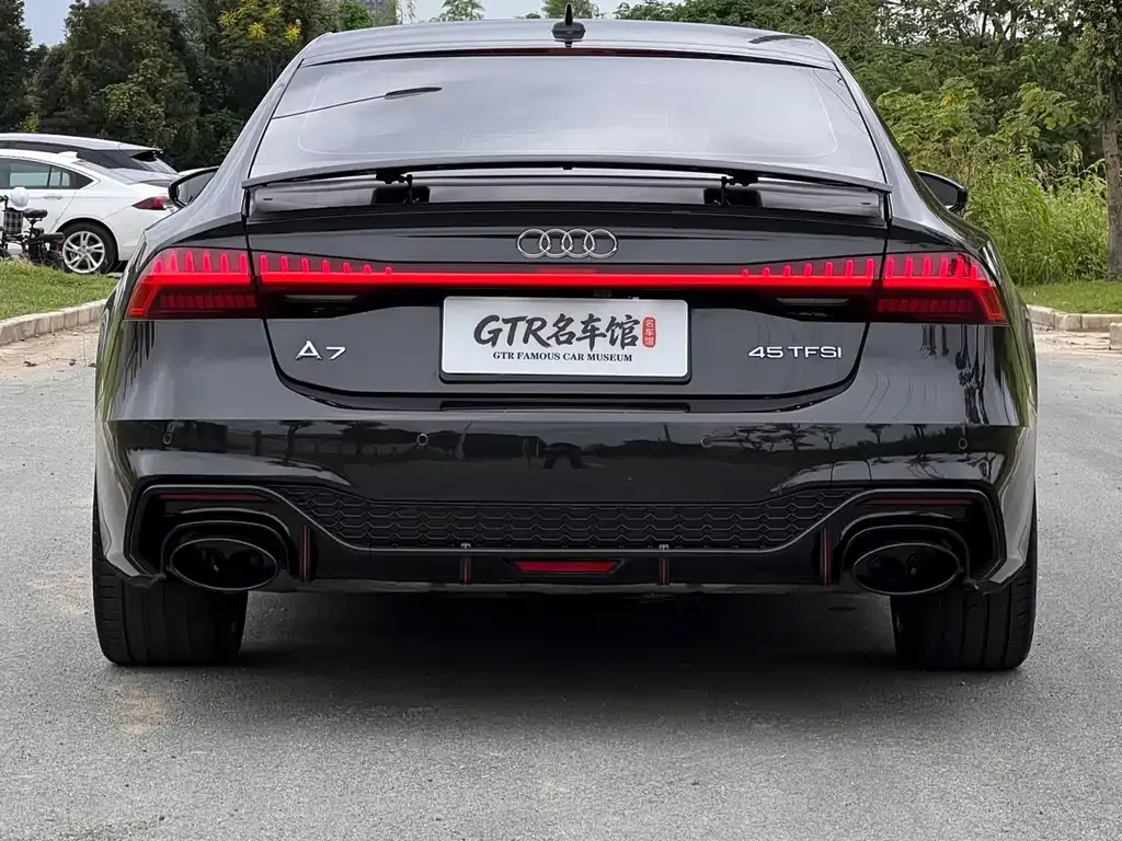 Audi A7 — фото 6