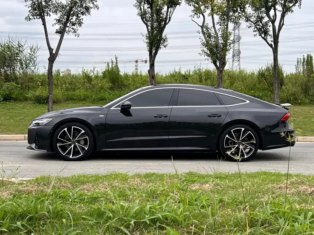 Audi A7 — фото 9