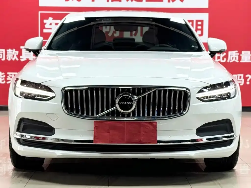 Volvo S90 — фото 3