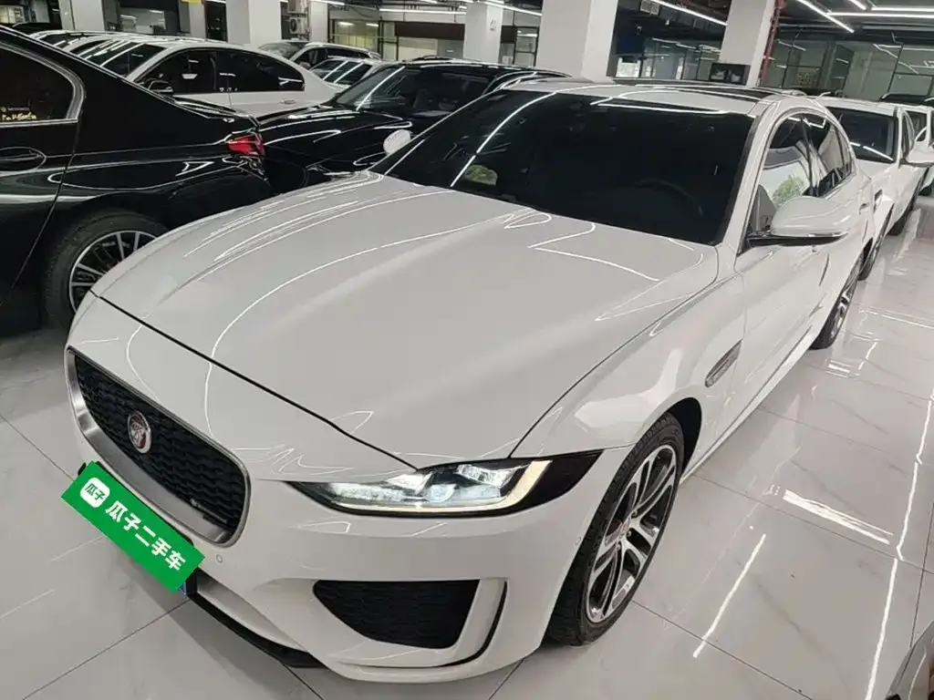 Jaguar XEL — фото 1
