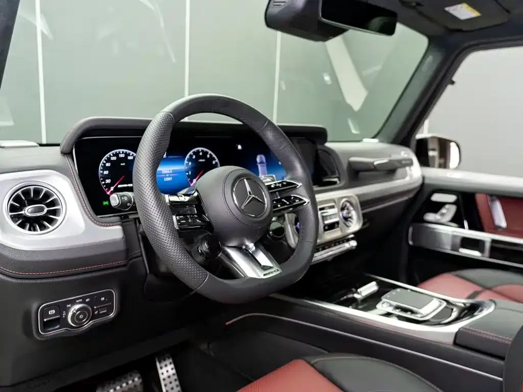 Mercedes-Benz G-Class AMG — фото 6