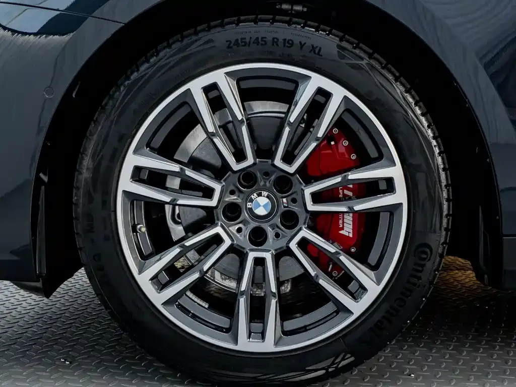 BMW 5 Series (Import) — фото 7