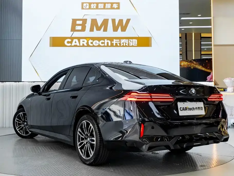BMW 5 Series (Import) — фото 5
