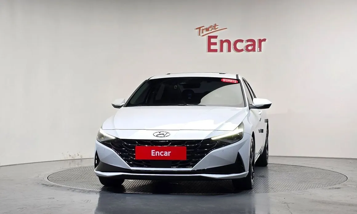 Hyundai AVANTE — фото 3